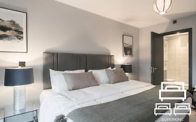 Luxe Apartments, The Moorwell, Parking, Gym - 10Mins Cardiff City Ctr